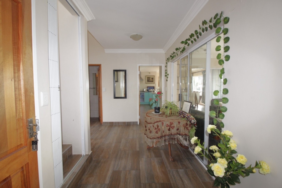 3 Bedroom Property for Sale in Wavecrest Eastern Cape